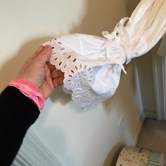 Alexander McQueen top runway item white size 36 bullet remains inside $1090 - Picture 10 of 14